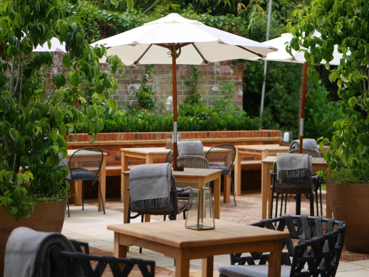 The Drummond At Albury Guildford Exterior photo